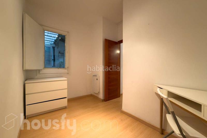 Foto cbde462a-68a9-47aa-92ef-94149732f793. Piso en carrer jaen . en Vila de Gràcia Barcelona