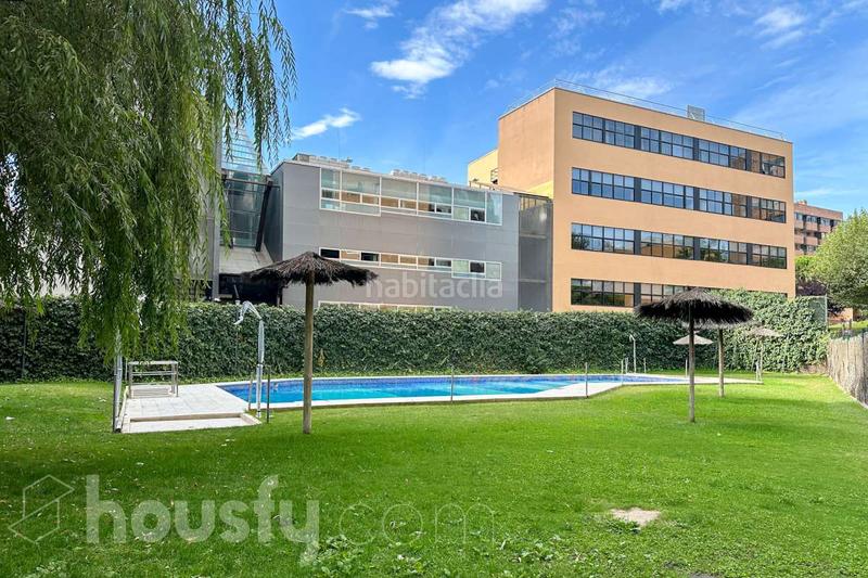 Foto 376f552a-1ed8-4434-9805-01027ec60f41. Àtic a calle bocangel . a Fuente del Berro Madrid