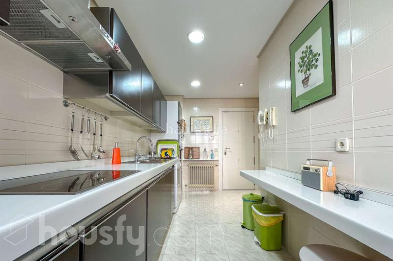 Foto 93de541b-8824-4f55-be50-5b34c0fc8a92. Àtic a calle bocangel . a Fuente del Berro Madrid