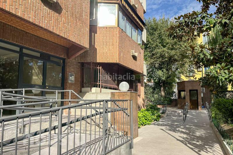 Foto 42f52d40-37be-4343-86b2-6c52c576562f. Dachwohnung in calle bocangel . in Fuente del Berro Madrid