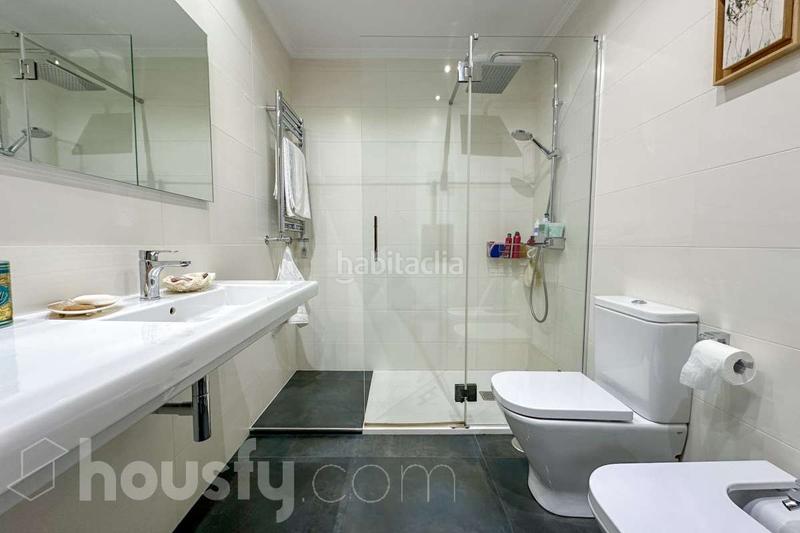 Foto 9896716c-feeb-472c-b1a0-2e1362f3c8ab. Dachwohnung in calle bocangel . in Fuente del Berro Madrid