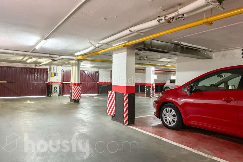 Foto b64ec7cf-aaea-46a8-b978-33af8e4a1a51. Dachwohnung in calle bocangel . in Fuente del Berro Madrid