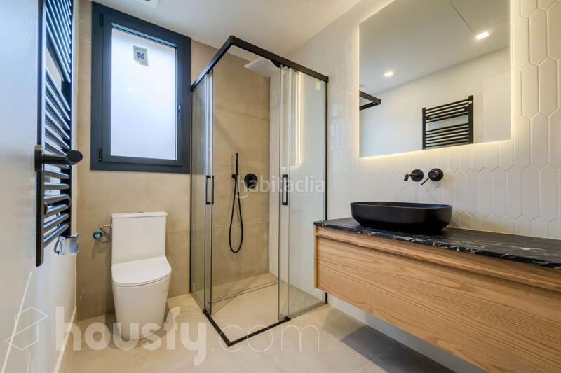 Foto 6b97803b-c054-4e35-9c1b-0721d3e1fb6a. Casa en carrer de castellterçol . en Vallcarca - Penitents Barcelona