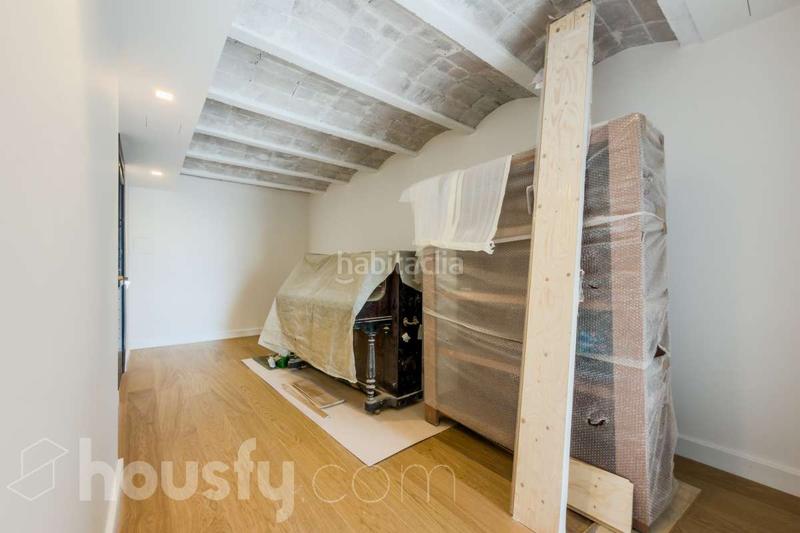 Foto e96b33c4-4e41-4c02-9660-a07a5f179809. Casa en carrer de castellterçol . en Vallcarca - Penitents Barcelona