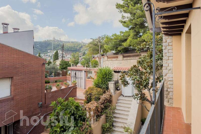 Foto f6b35745-d855-45dc-8379-ef7f2f8a9b96. Casa en carrer de castellterçol . en Vallcarca - Penitents Barcelona
