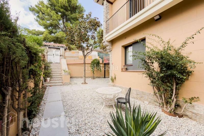 Foto 680ce28a-a2c3-4bc8-8cdd-1274d0fed4d6. Haus in carrer de castellterçol . in Vallcarca - Penitents Barcelona