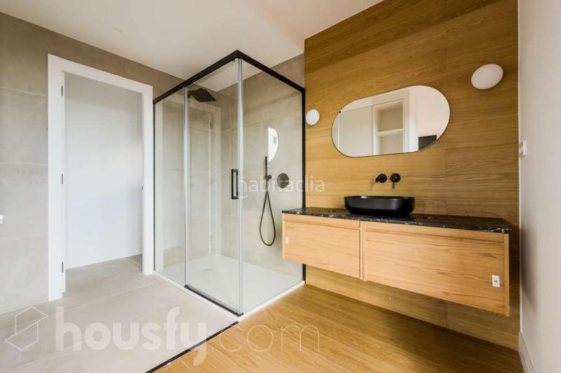 Foto 87a889c8-9590-47ac-9297-817c046c75b8. Haus in carrer de castellterçol . in Vallcarca - Penitents Barcelona