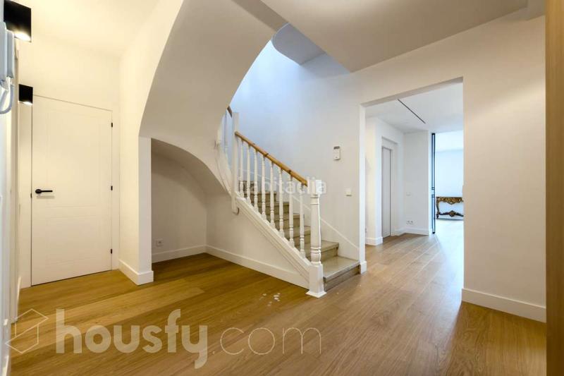 Foto f32a8db9-a5ba-41d5-9b96-fbeb5a3740d3. Haus in carrer de castellterçol . in Vallcarca - Penitents Barcelona