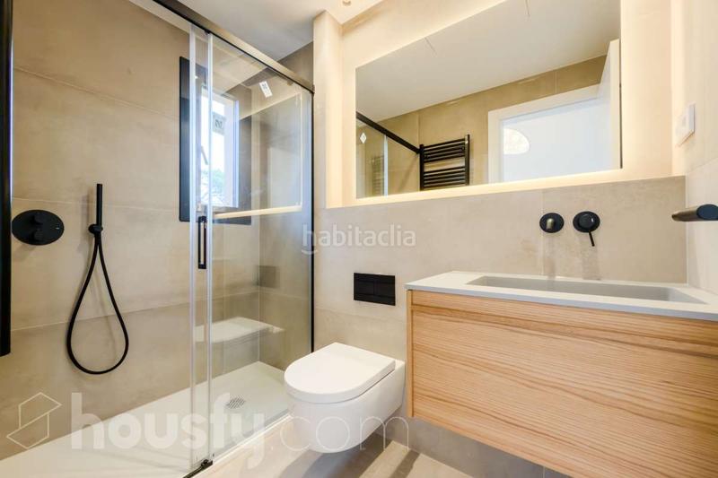 Foto 5ccb08b8-5de7-456d-b44a-ac109897e7b6. Maison dans carrer de castellterçol . dans Vallcarca - Penitents Barcelona