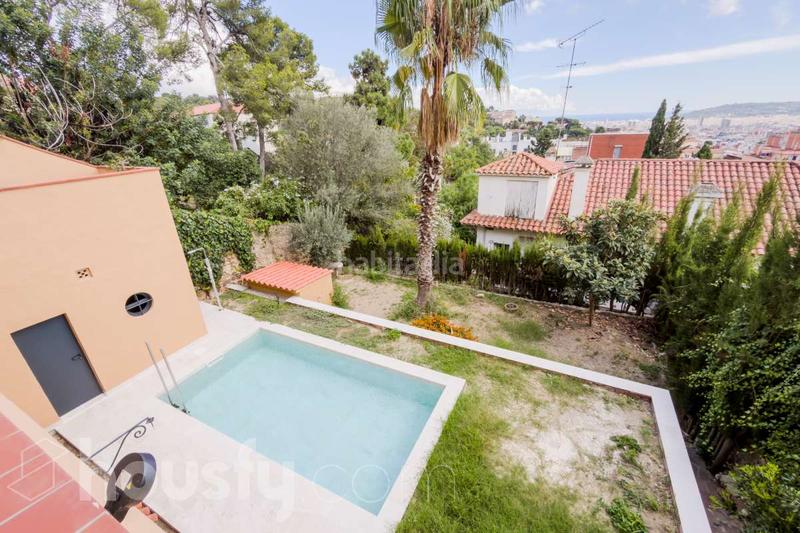 Foto b33249e9-5d57-440c-89cc-6b5a7666e1d1. Maison dans carrer de castellterçol . dans Vallcarca - Penitents Barcelona