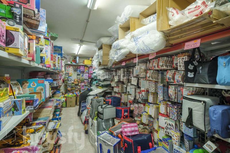 Foto a5bea160-c472-4cc8-93ff-15d7684dd54c. Local commercial dans carrer d'enric prat de la riba . dans Hospitalet de Llobregat (L´)