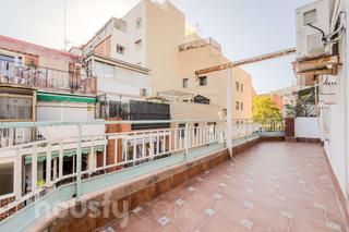 Àtic a Carrer del mas duran .