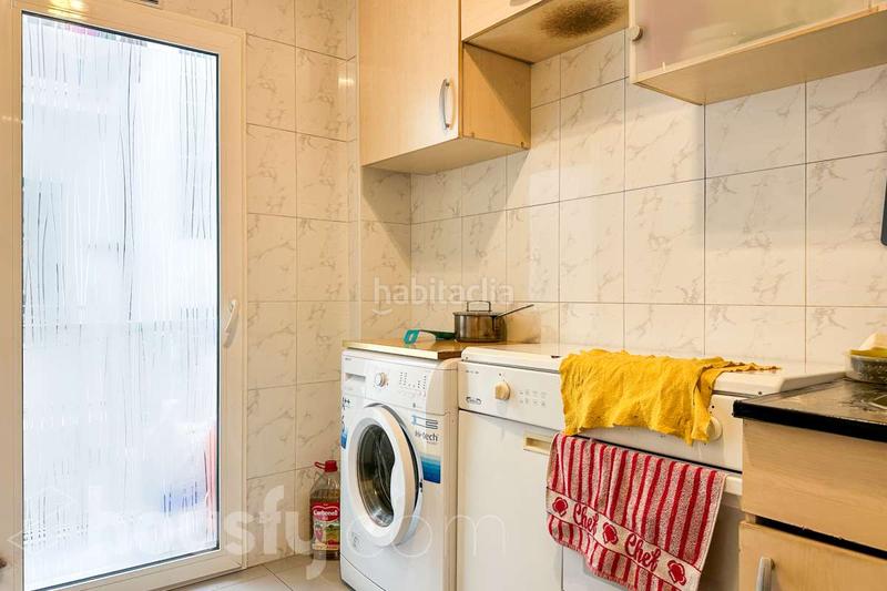 Foto b06768df-ae93-4b06-9c54-bf8ffb7bdb13. Etagenwohnung in calle de josé villena . in Ventas Madrid