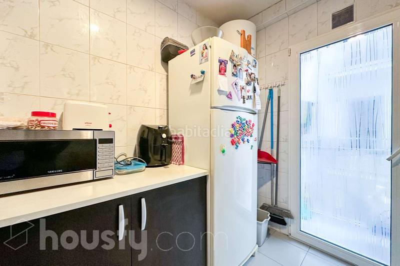 Foto b4582230-399f-4340-8a35-157817517709. Etagenwohnung in calle de josé villena . in Ventas Madrid