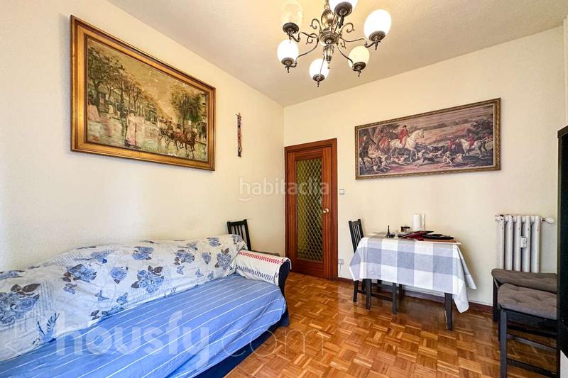 Foto 78302853-7893-494a-b695-0f9c2c851393. Flat in calle de josé villena . in Ventas Madrid