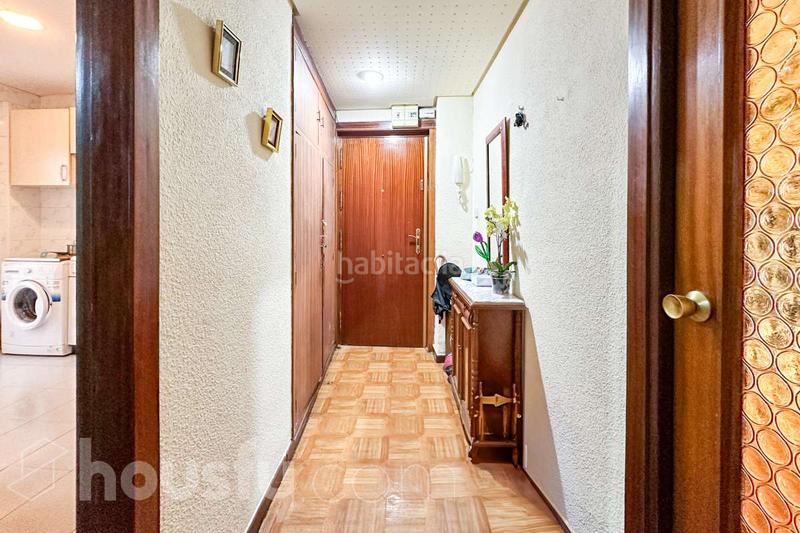 Foto 0e5da5ba-dc79-4bb1-b91b-09d151861e67. Pis a calle de josé villena . a Ventas Madrid