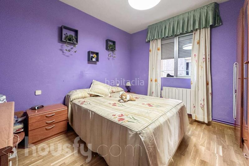 Foto 408e1220-8dfb-4ce2-9091-c2fb8223e439. Etagenwohnung in calle san dionisio . in Santos Leganés
