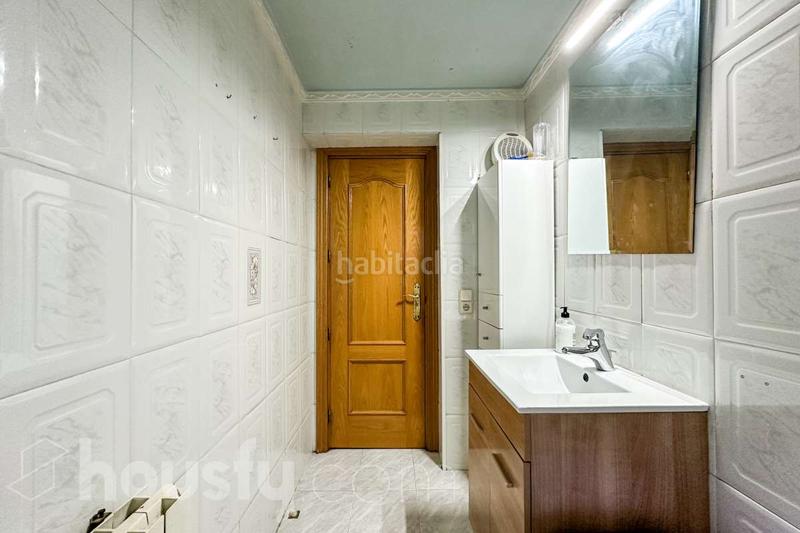 Foto 46f0e916-8a6a-4b9d-86bf-b51304978af5. Pis a calle san dionisio . a Santos Leganés