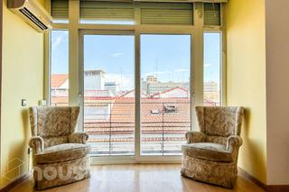 Etagenwohnung in C. canillas .
