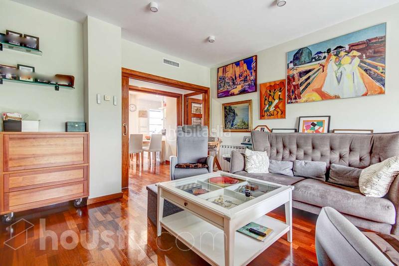 Foto c0344d6e-9ffe-401d-acf9-f05c3f05b3bd. Flat in carrer llaceras . in Torreblanca Sant Cugat del Vallès