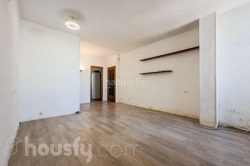 Foto 1053ee56-f2a8-4ea8-8dbd-e28152e37358. Piso en carrer de nàpols . en El Camp d´en Grassot i Gràcia Nova Barcelona