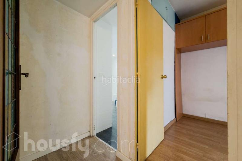 Foto 155666c1-7943-4e00-aaaa-04ef3486034a. Piso en carrer de nàpols . en El Camp d´en Grassot i Gràcia Nova Barcelona