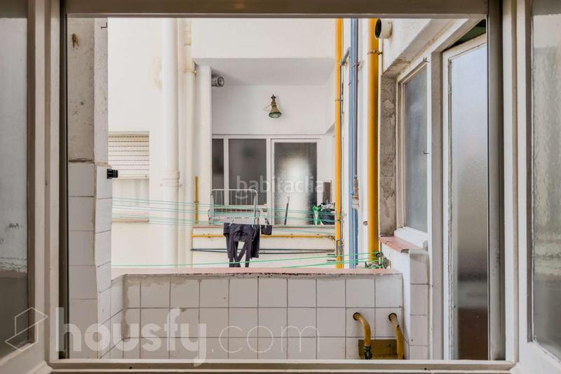 Foto bbfb8f18-e386-4d0f-859f-462628350d4e. Piso en carrer de nàpols . en El Camp d´en Grassot i Gràcia Nova Barcelona