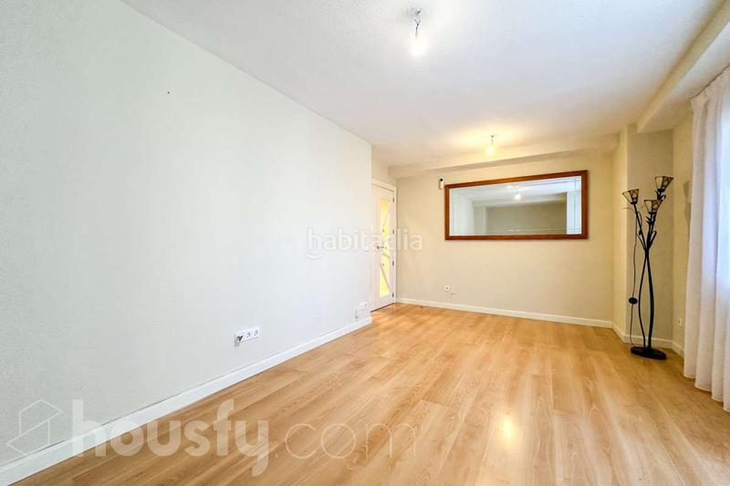 Foto 60da51d0-1679-49fe-ac64-7a7ee99928bb. Appartamento in calle de ocaña . in Aluche Madrid