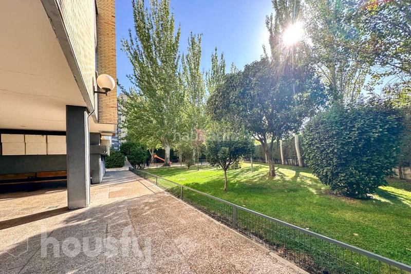 Foto bf7b6f87-dc82-463d-bf87-a7d4de0e7ce7. Appartamento in calle de ocaña . in Aluche Madrid