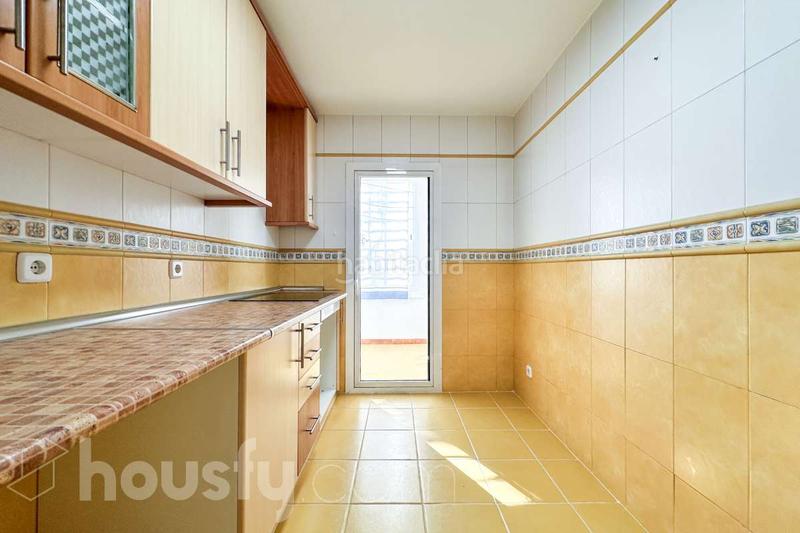 Foto 7015cf61-a962-4696-99af-5f52e5638d2d. Etagenwohnung in calle de ocaña . in Aluche Madrid