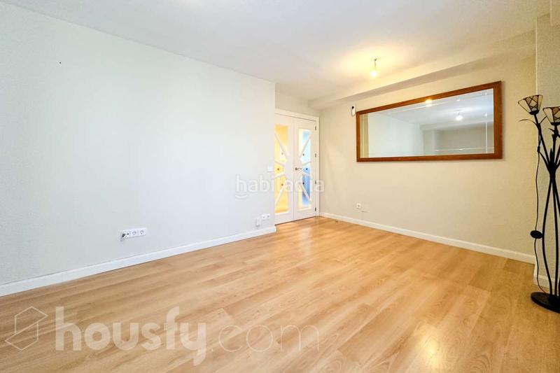 Foto 0e07c20c-2793-492e-9eb5-3d426b768a73. Piso en calle de ocaña . en Aluche Madrid