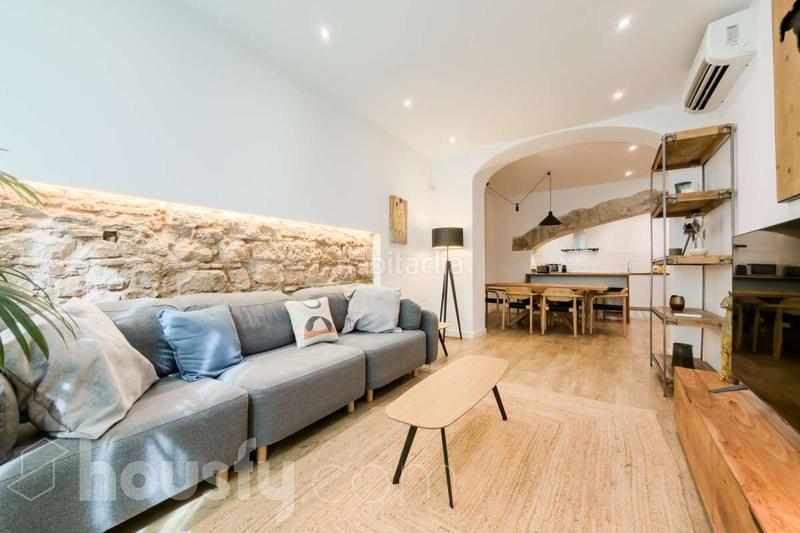 Foto ae3f0cd3-259e-42bb-b7eb-4b0c7e16d33c. Appartamento in carrer de la carabassa . in Gòtic Barcelona