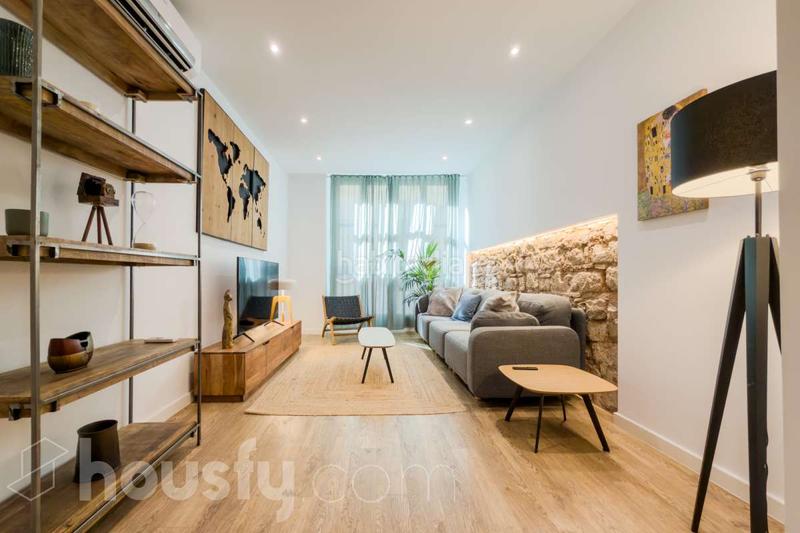 Foto e0e347b1-7d8b-46b3-97e2-708630386891. Etagenwohnung in carrer de la carabassa . in Gòtic Barcelona