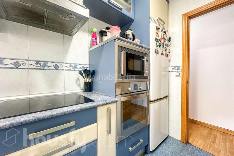 Foto 0076bd98-48d3-4828-a0b6-3ccc955f318b. Appartamento in calle potasa . in Butarque Madrid