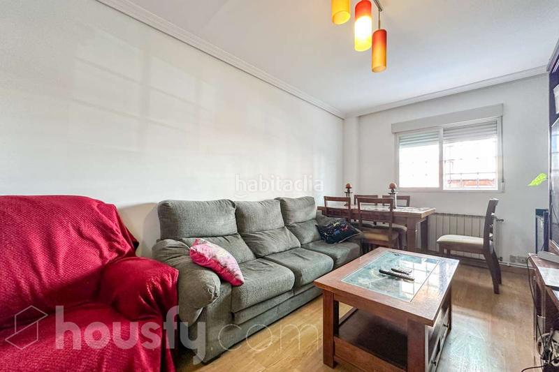 Foto 38b2c6cb-dcea-4246-84f2-67be8f1bba69. Appartement dans calle potasa . dans Butarque Madrid