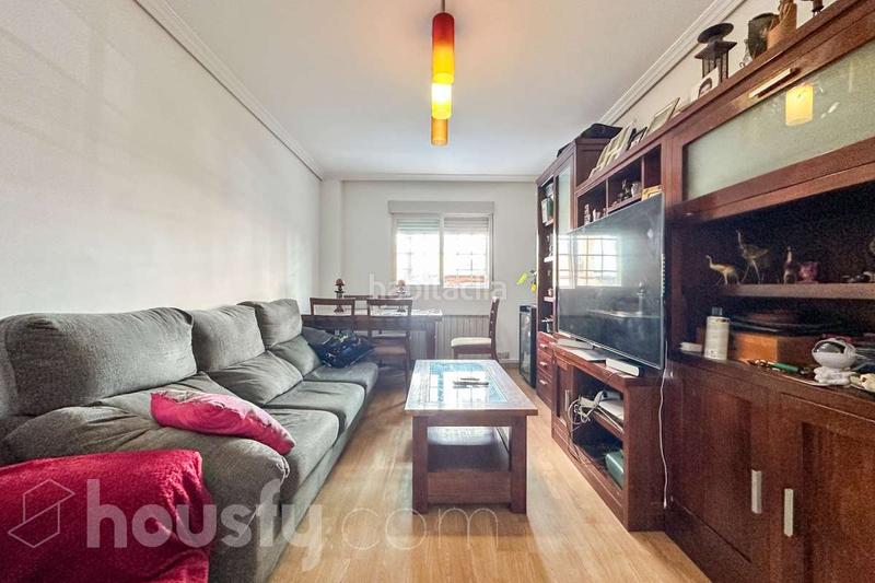 Foto d5d437b9-1cbf-46c4-8f2e-f611cb270895. Appartement dans calle potasa . dans Butarque Madrid