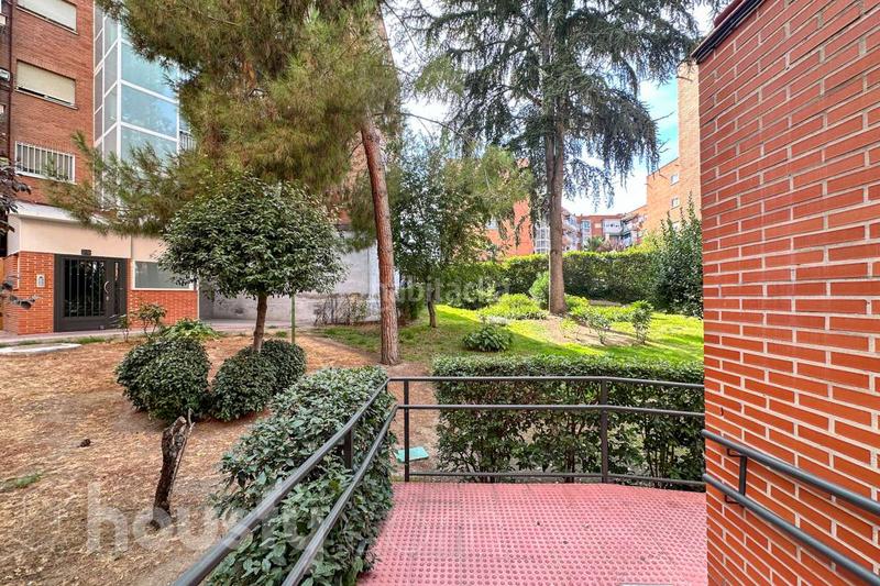 Foto 2226b04d-4e11-430e-b9bd-5ef96fe5d95b. Piso en calle potasa . en Butarque Madrid