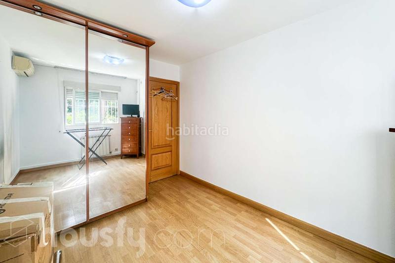 Foto f42b9df4-c375-4642-8d9b-5ca2540d11b2. Piso en calle potasa . en Butarque Madrid