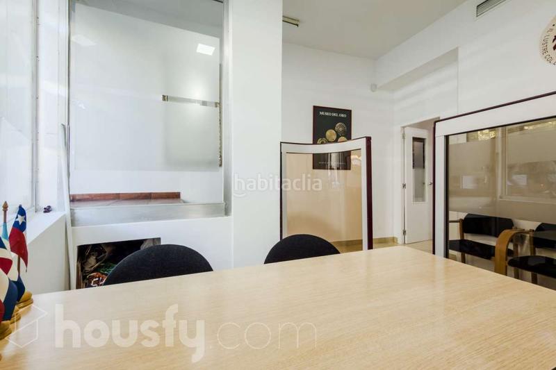 Foto 213b3a62-9e3e-4c5b-92f8-9c735aa7dc54. Geschäftsraum in avinguda del paral·lel . in Raval Barcelona