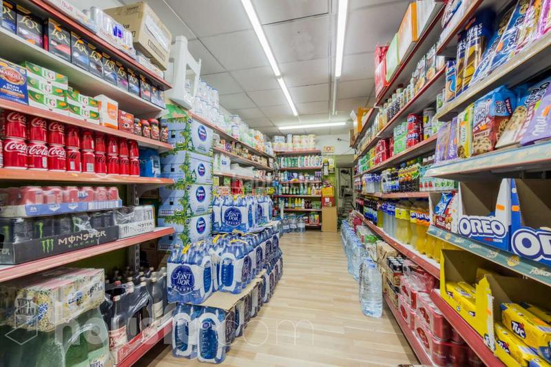 Foto e58c8ad9-c43e-4f26-b525-9a7ac66fd6cc. Geschäftsraum in avinguda del paral·lel . in Raval Barcelona