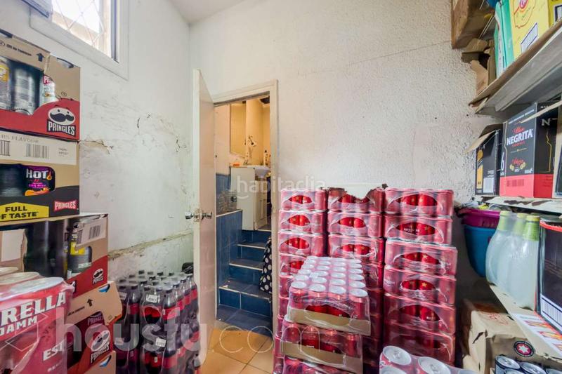 Foto ee3008dc-2f02-4d51-8664-3e5bc0f375e5. Geschäftsraum in avinguda del paral·lel . in Raval Barcelona