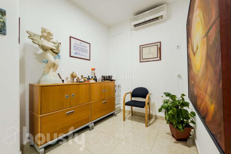 Foto f38ddb47-20a1-40f5-93ef-48f090dcab52. Geschäftsraum in avinguda del paral·lel . in Raval Barcelona