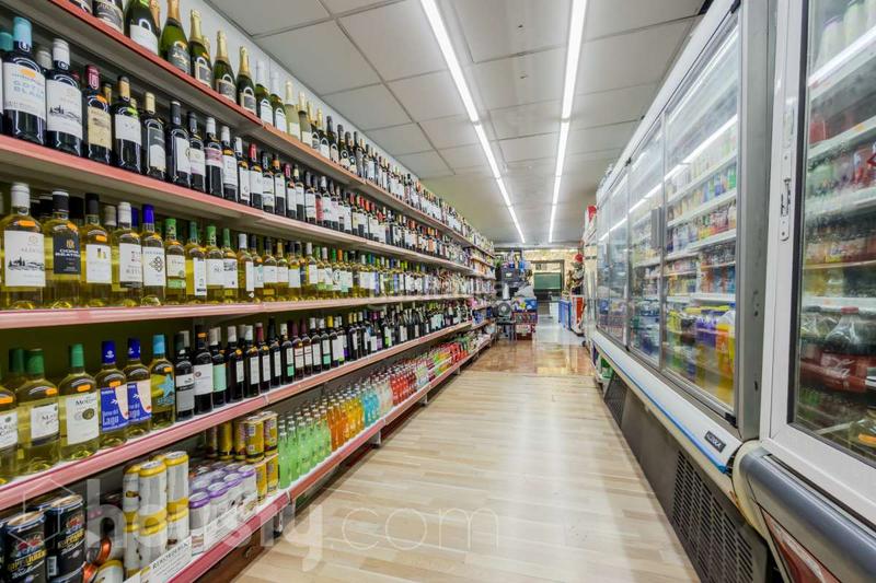 Foto 78530f6b-1415-484a-89ca-05dc1cd6b6e0. Local commercial dans avinguda del paral·lel . dans Barcelona