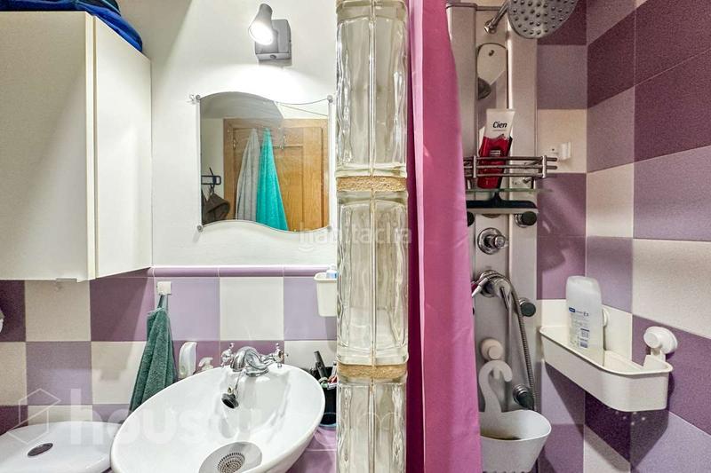 Foto 80fb99c9-722f-41ef-8355-1a4af49af67e. Etagenwohnung in calle de canarias . in Palos de Moguer Madrid