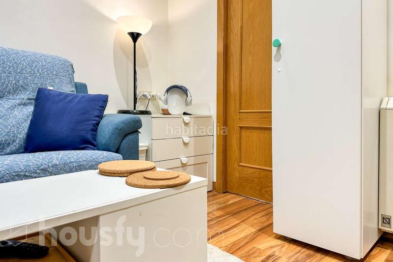 Foto 3d34e1f6-1585-418e-9b6e-87bb1aee2c88. Flat in calle de canarias . in Palos de Moguer Madrid