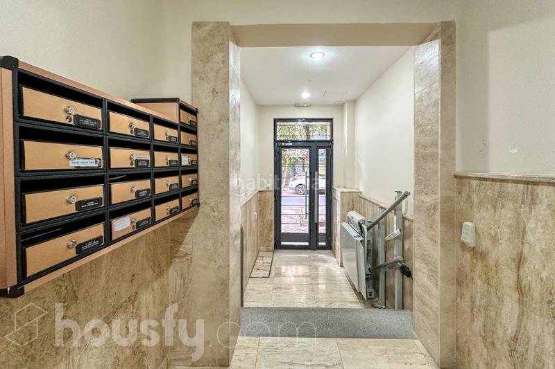 Foto 60ebb20e-41c9-4882-93ae-13805f0a8a34. Piso en calle de canarias . en Palos de Moguer Madrid