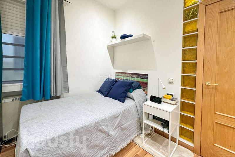 Foto 7973b3af-e31d-4188-bb5c-ac5e64b12892. Piso en calle de canarias . en Palos de Moguer Madrid