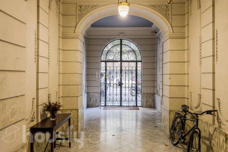 Foto 0b514822-cb3e-4cd7-92de-ddbb76268004. Piso en carrer de casanova . en L´Antiga Esquerra de l´Eixample Barcelona