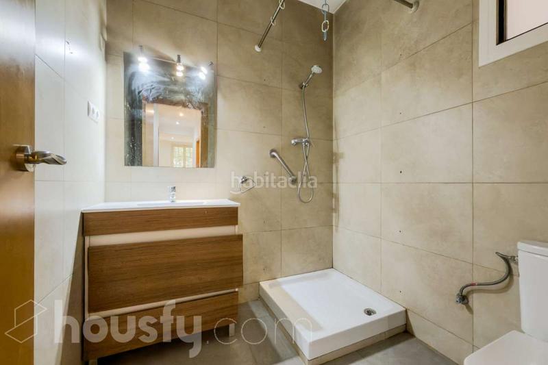 Foto 4b2c5a40-f6b0-4c44-8855-b5613ab1e060. Piso en carrer de casanova . en L´Antiga Esquerra de l´Eixample Barcelona