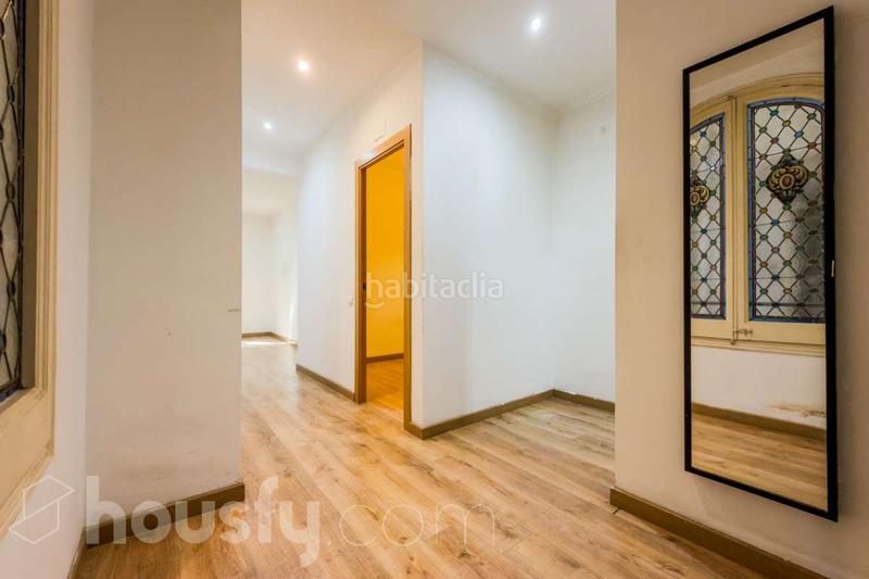 Foto c84eb6ae-a9b4-4282-8763-9af529c06e60. Piso en carrer de casanova . en L´Antiga Esquerra de l´Eixample Barcelona